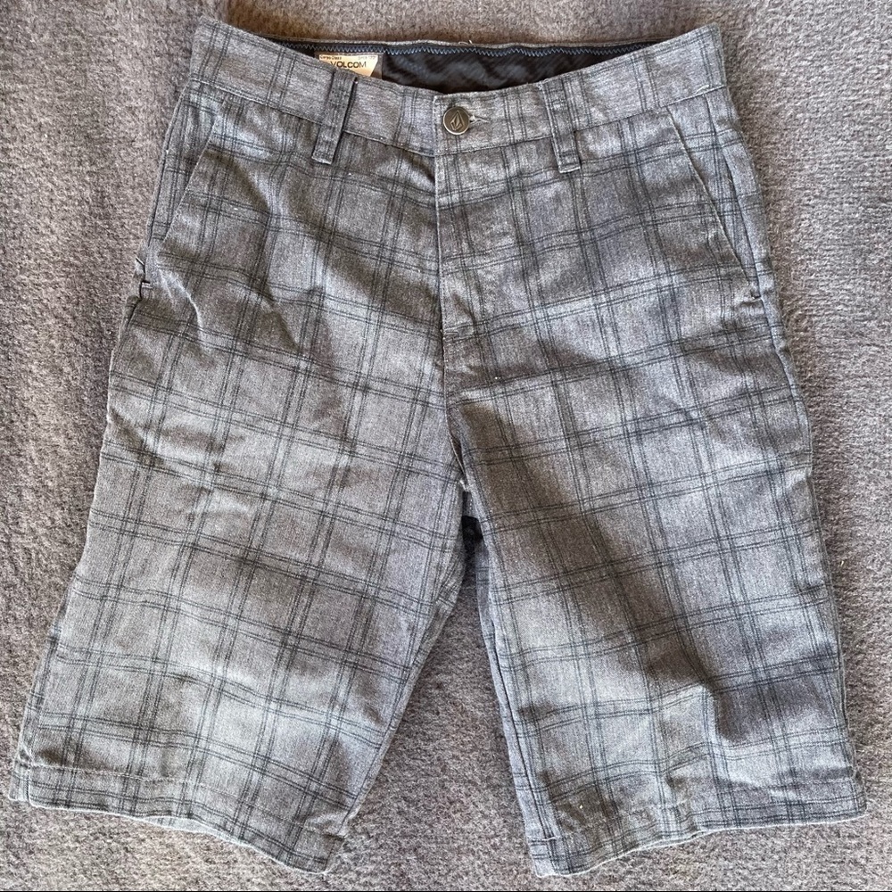 𝅺volcom Mens Black Gray Shorts SIZE 27